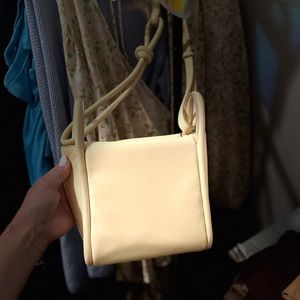 Target purse Crossover women’s bag in cream